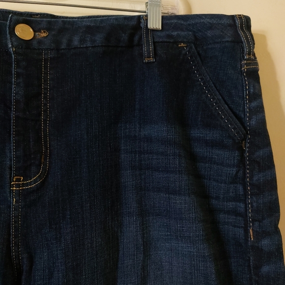 Lane Bryant 24 Plus Size Dark Wash Cotton Blend Cuffed Bermuda Shorts Womens - Picture 3 of 10